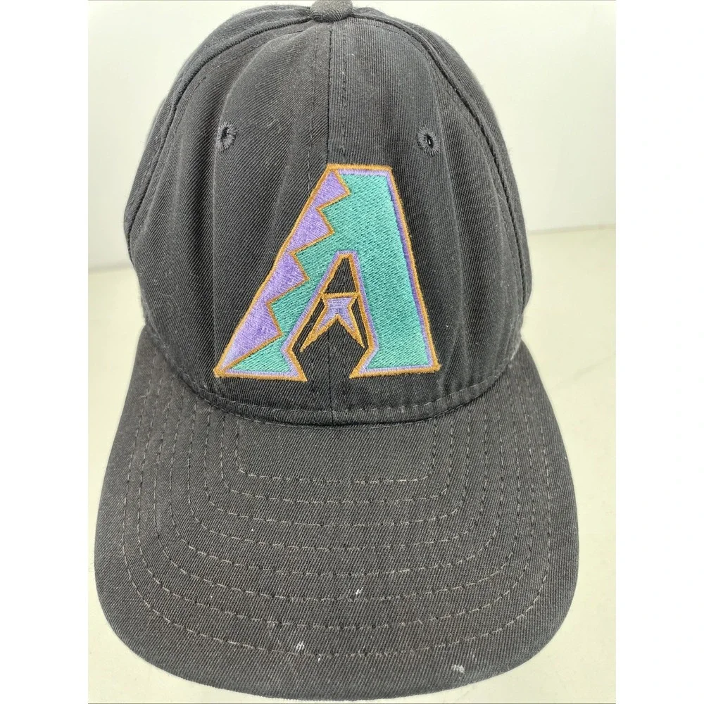 New‎ Era Vintage MLB Arizona Diamondbacks Black Hat One Size Fits All 1990's